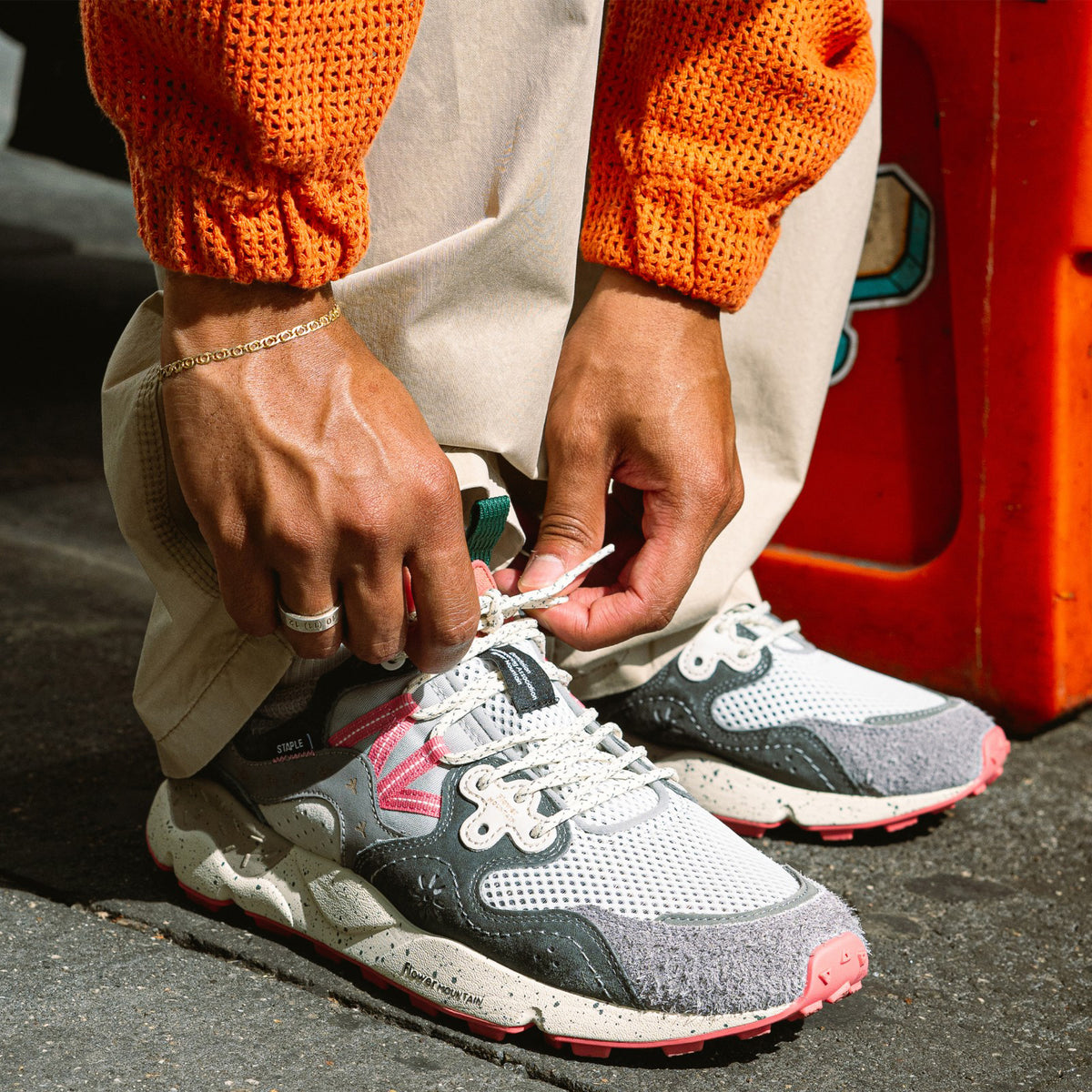 Flower Mountain x STAPLE Yamano 3 Uni - Suede/Mesh - Grey-Anthracite-Rose