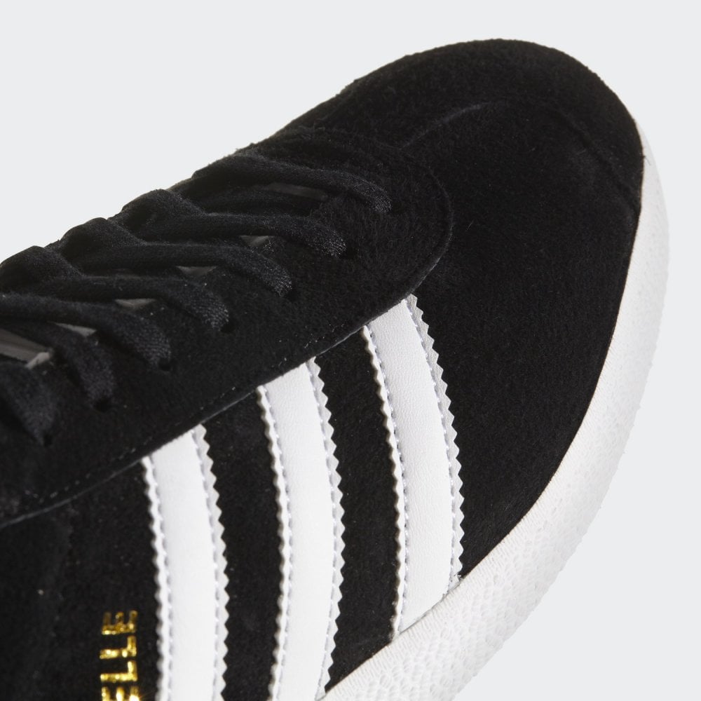 Gazelle - Core Black / White / Gold Metallic