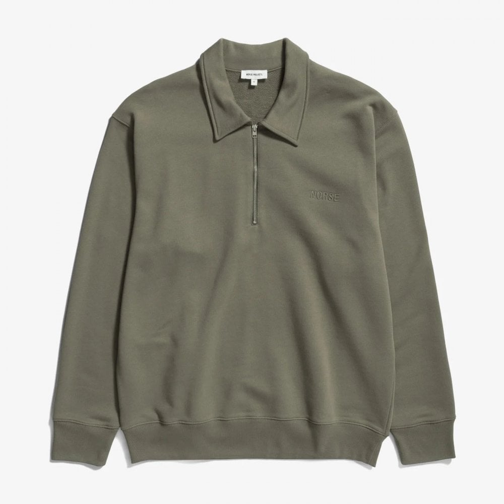 Ketel Relaxed Organic Norse Logo 1/2 Zip - Sediment Green