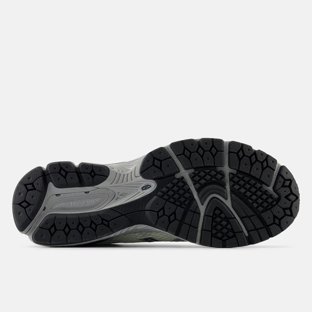 860v2 - Sea Salt / Harbor Grey - Unisex - ML860GO2