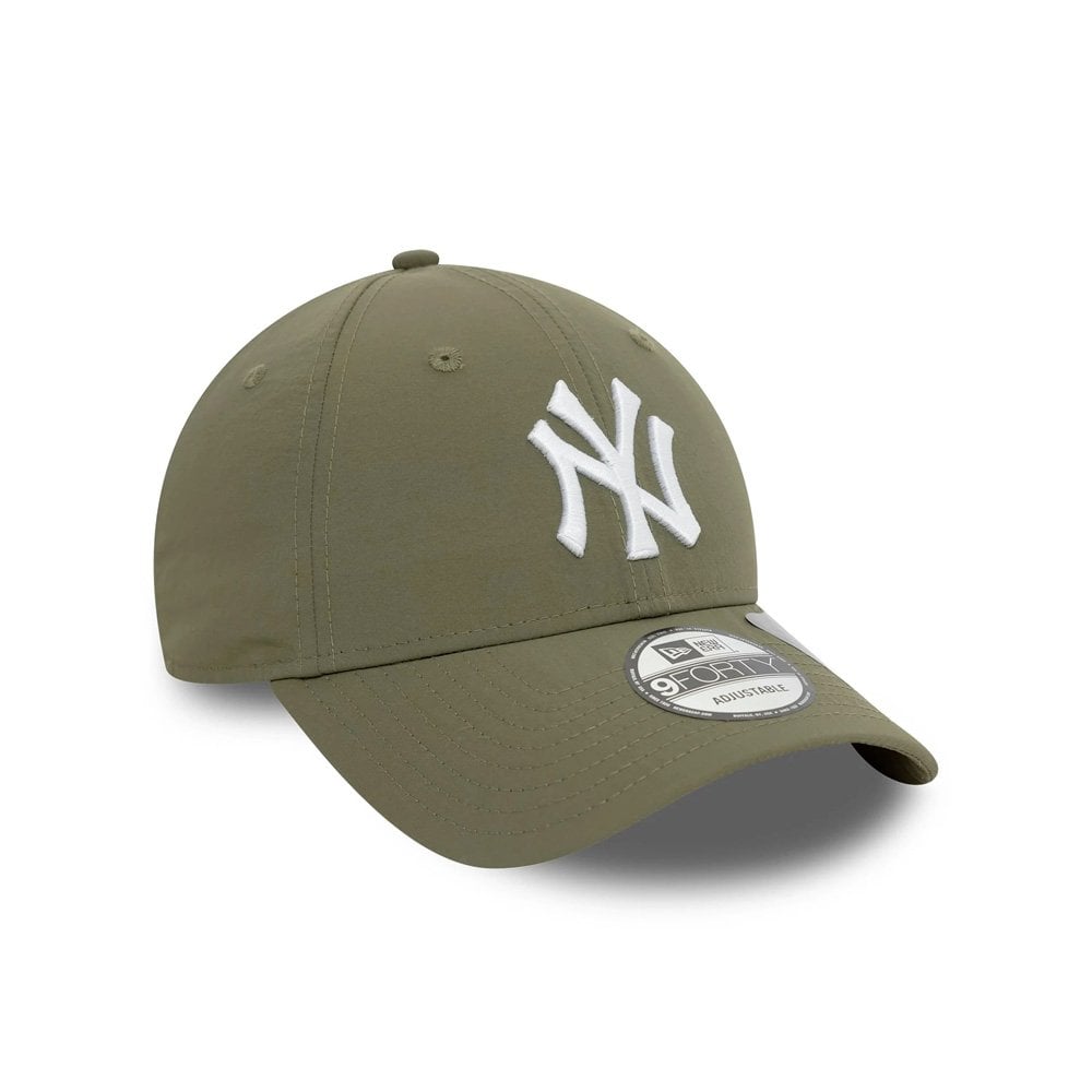 New York Yankees Recycled 9FORTY Adjustable Cap