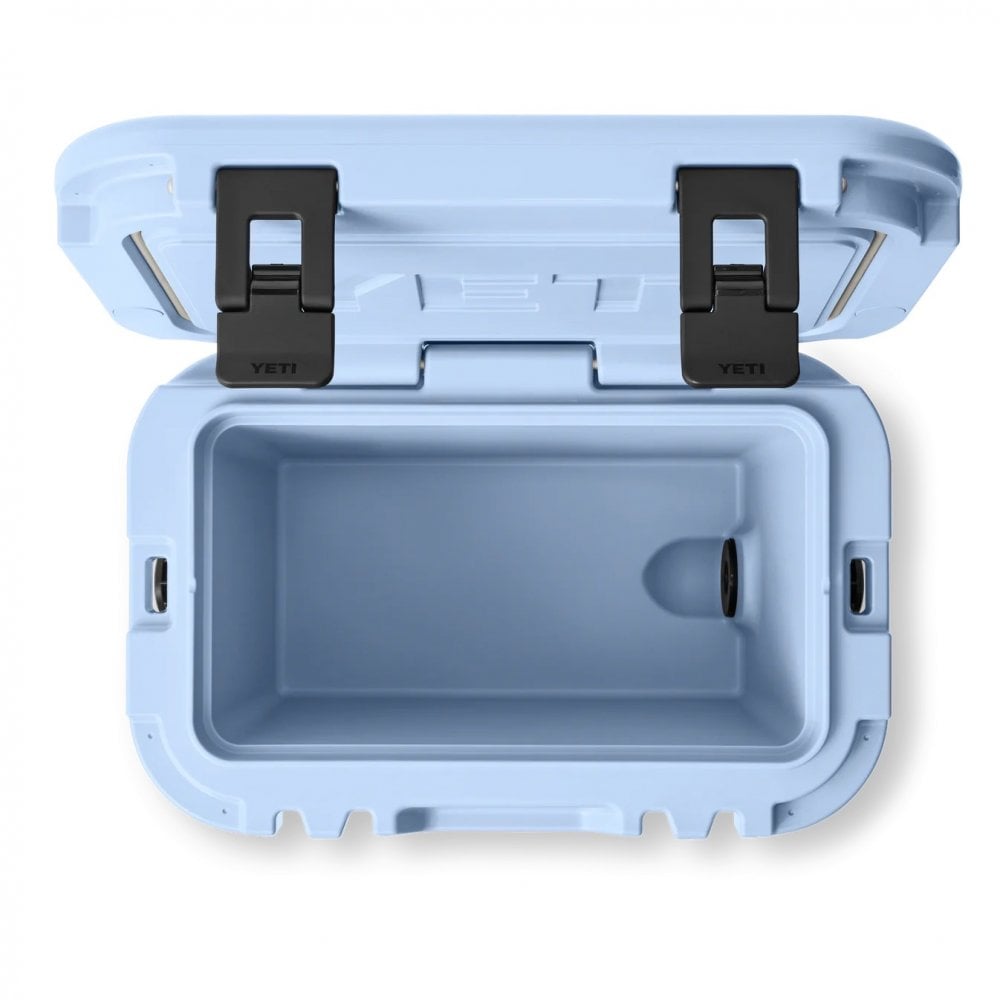 Roadie® 15 Cool Box - Big Sky Blue