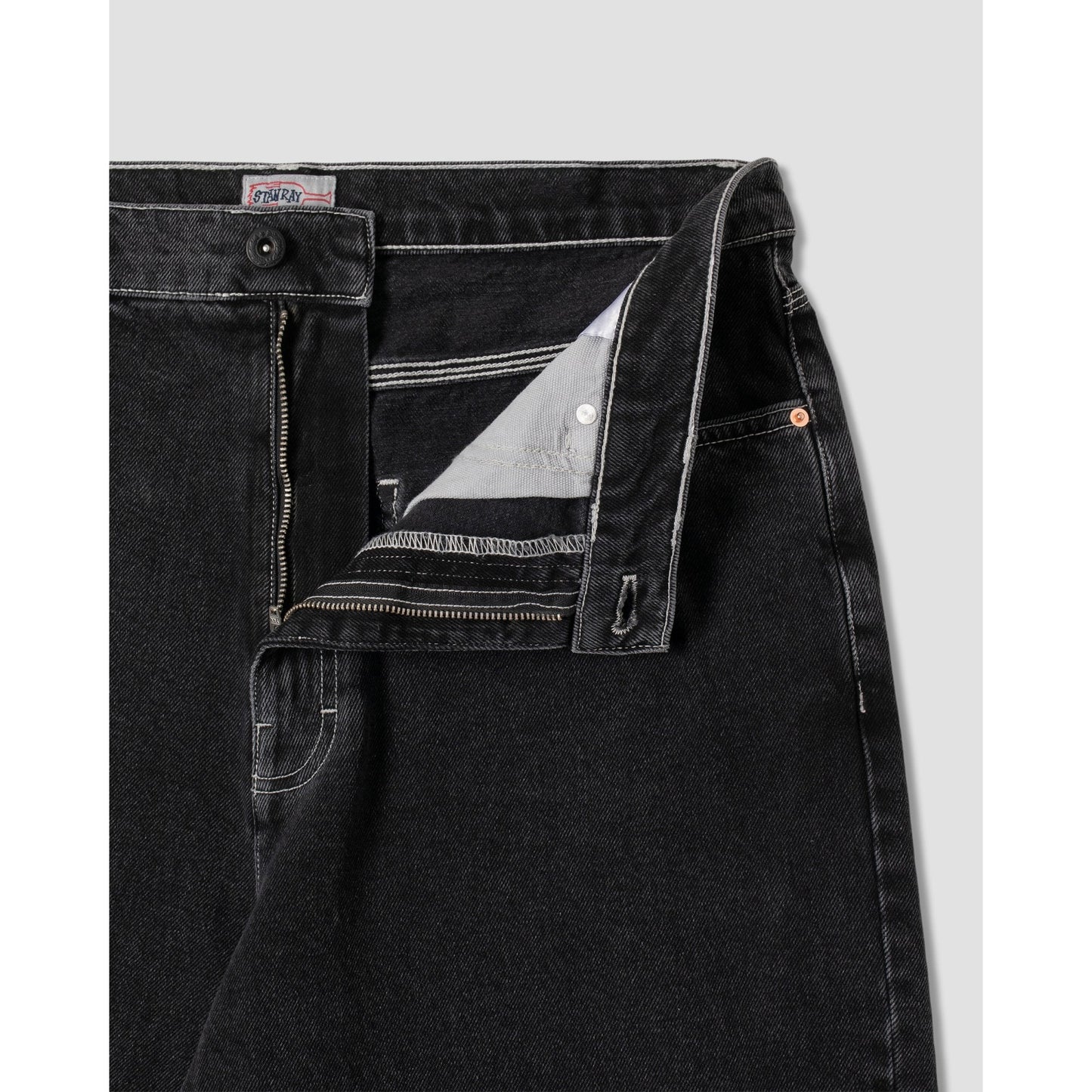 Wide 5 Short - Washed Black