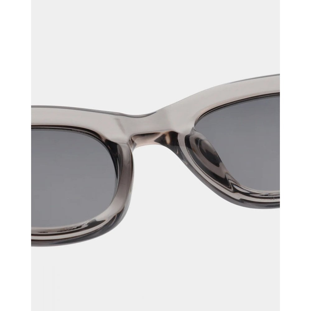 Lane Sunglasses - Grey Transparent