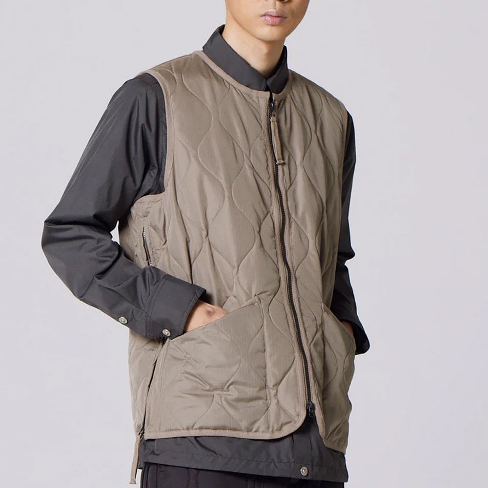 Military Crew Neck W. Zip Down Vest - Light Mocha