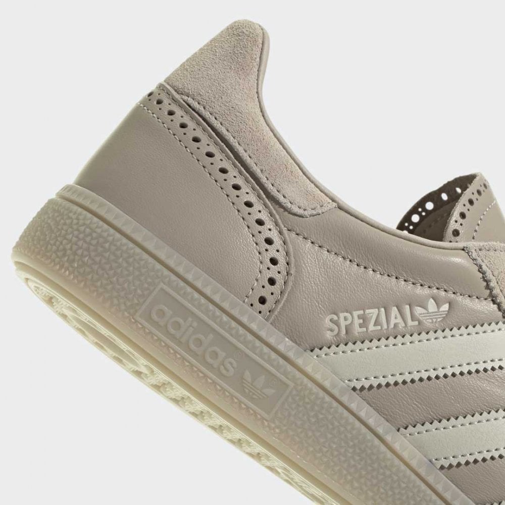 Handball Spezial - Wonder Beige / Aluminium