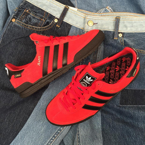 These new @adidasoriginals JEANS GORETEX™ are wreaking havoc in...