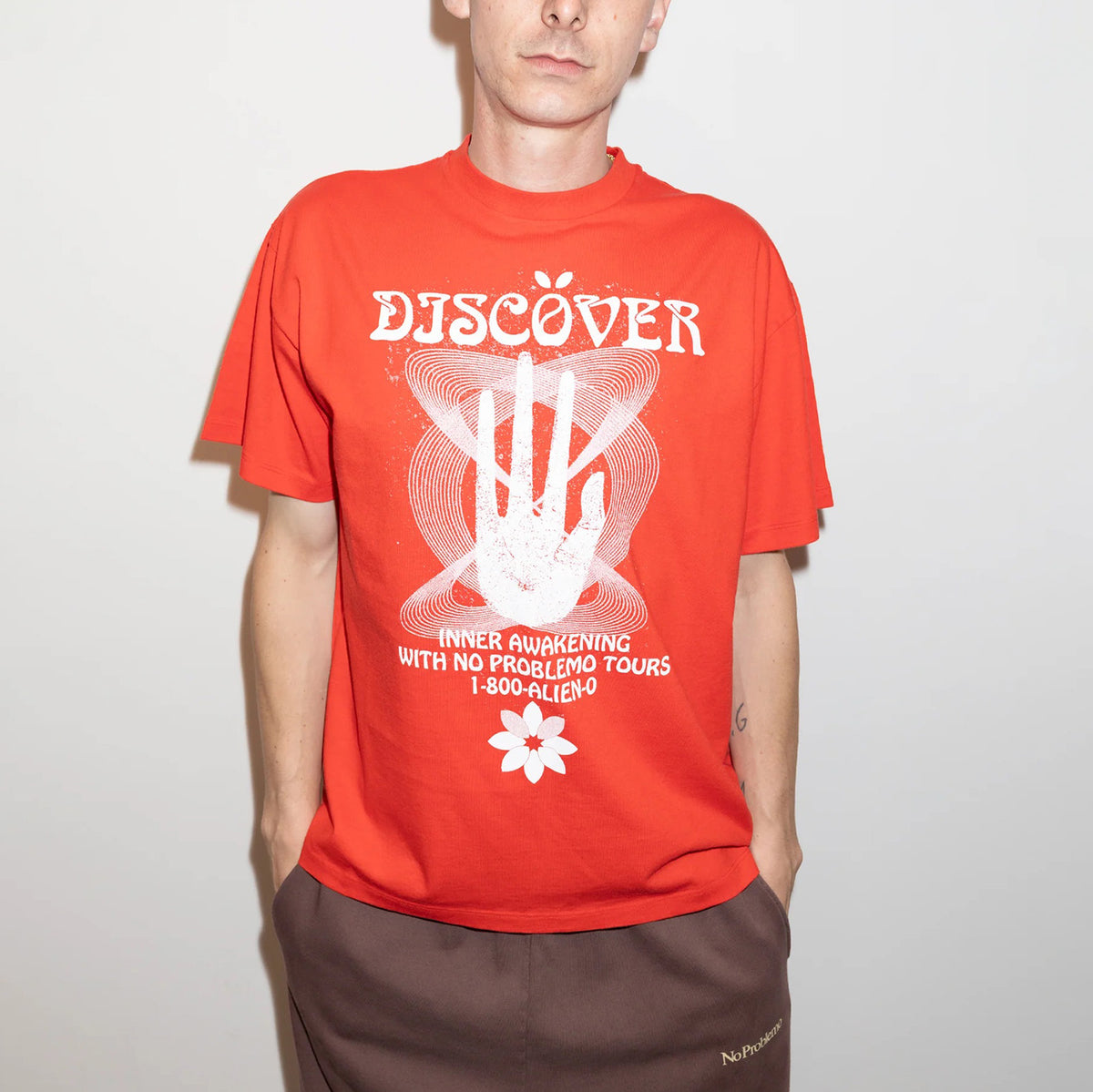 Discovery SS Tee - Red