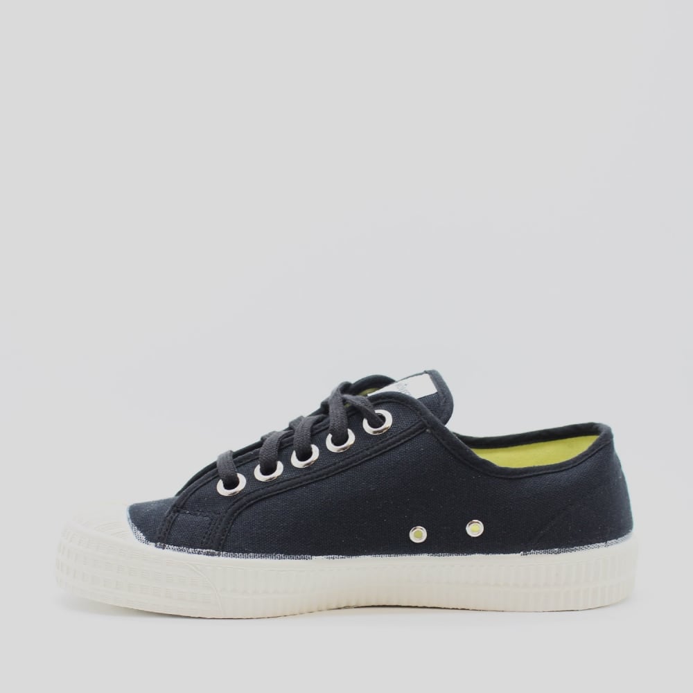 Star Master Black / White
