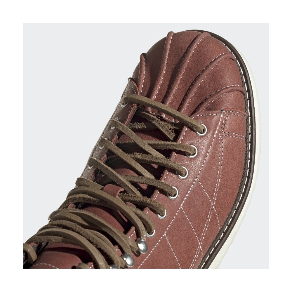 Superstar Boots