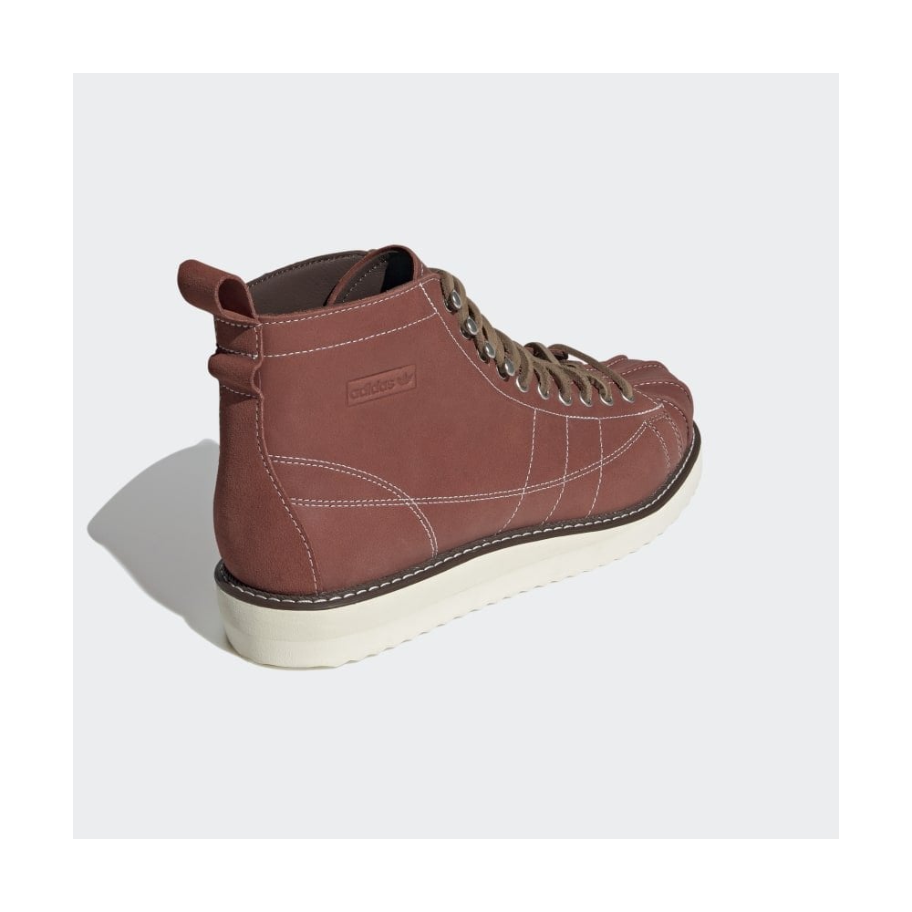 Superstar Boots