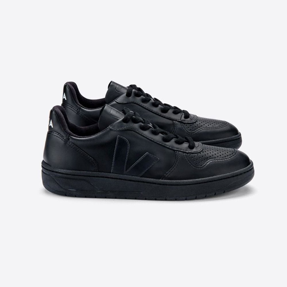 Women's V-10 Cwl Black Black Sole (vegan)