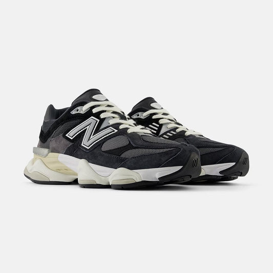 9060 - Black / Phantom - U9060BLC