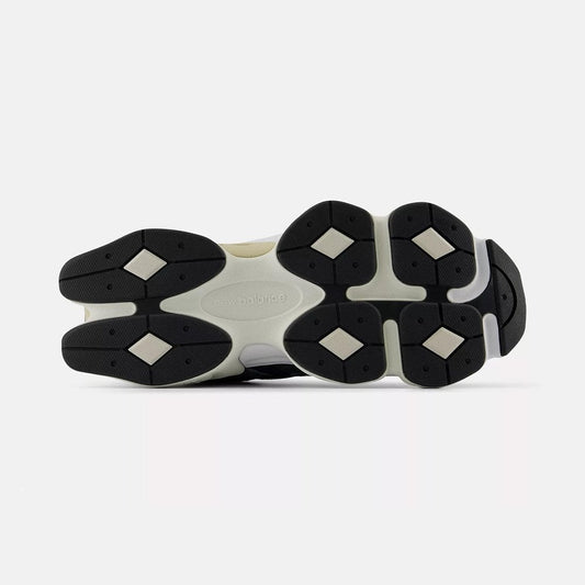 9060 - Black / Phantom - U9060BLC
