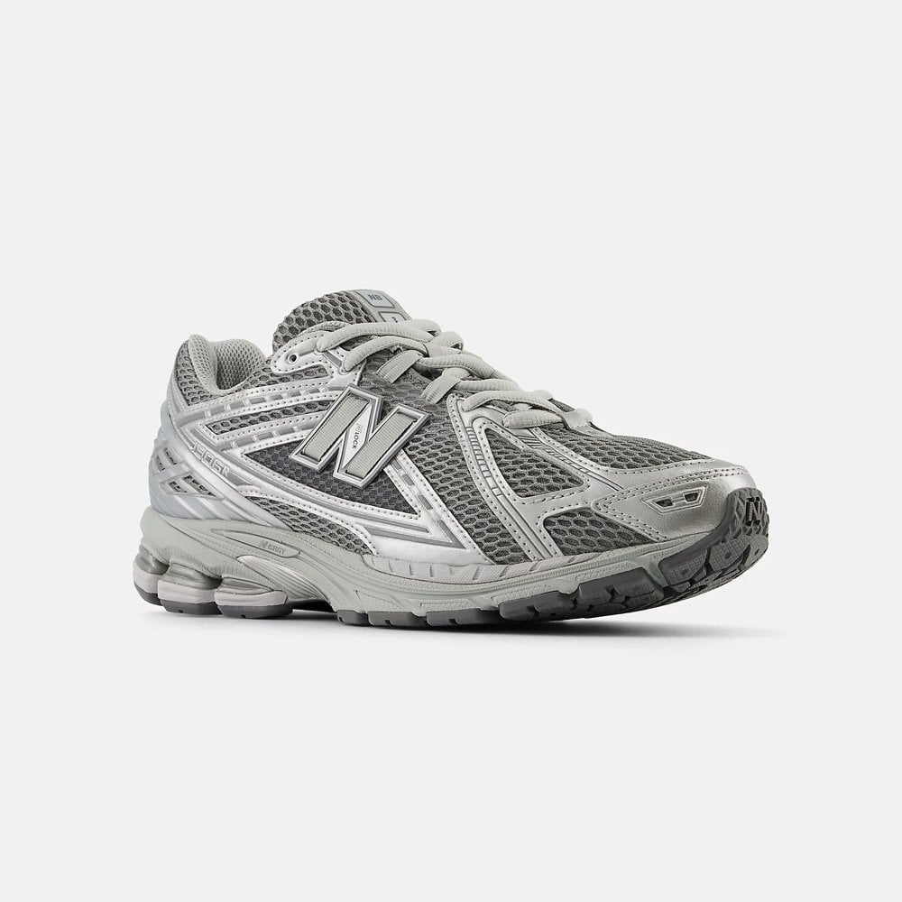 1906R - Harbor Grey / Silver Metalic