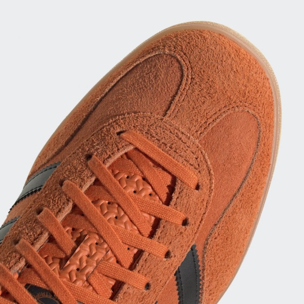 Gazelle Indoor