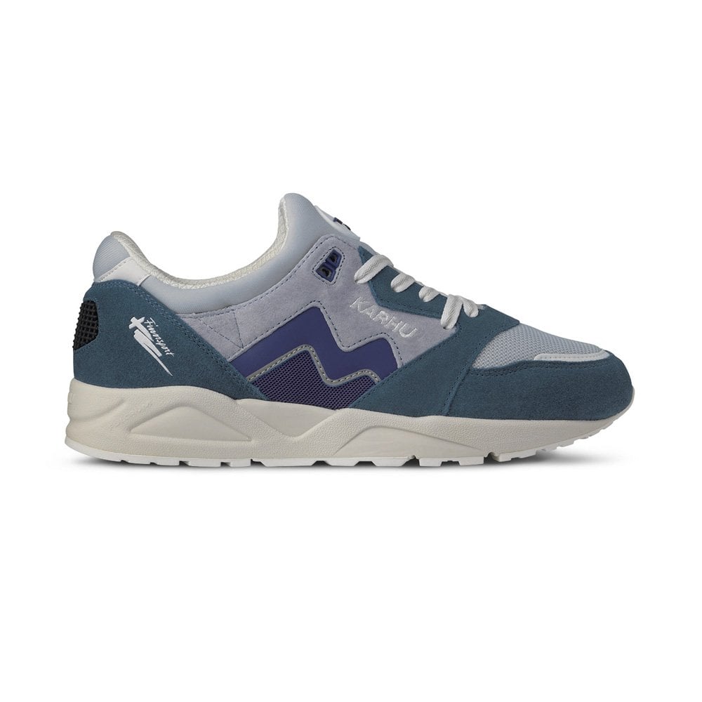 Aria 95 - Blue Mirage / Skipper Blue