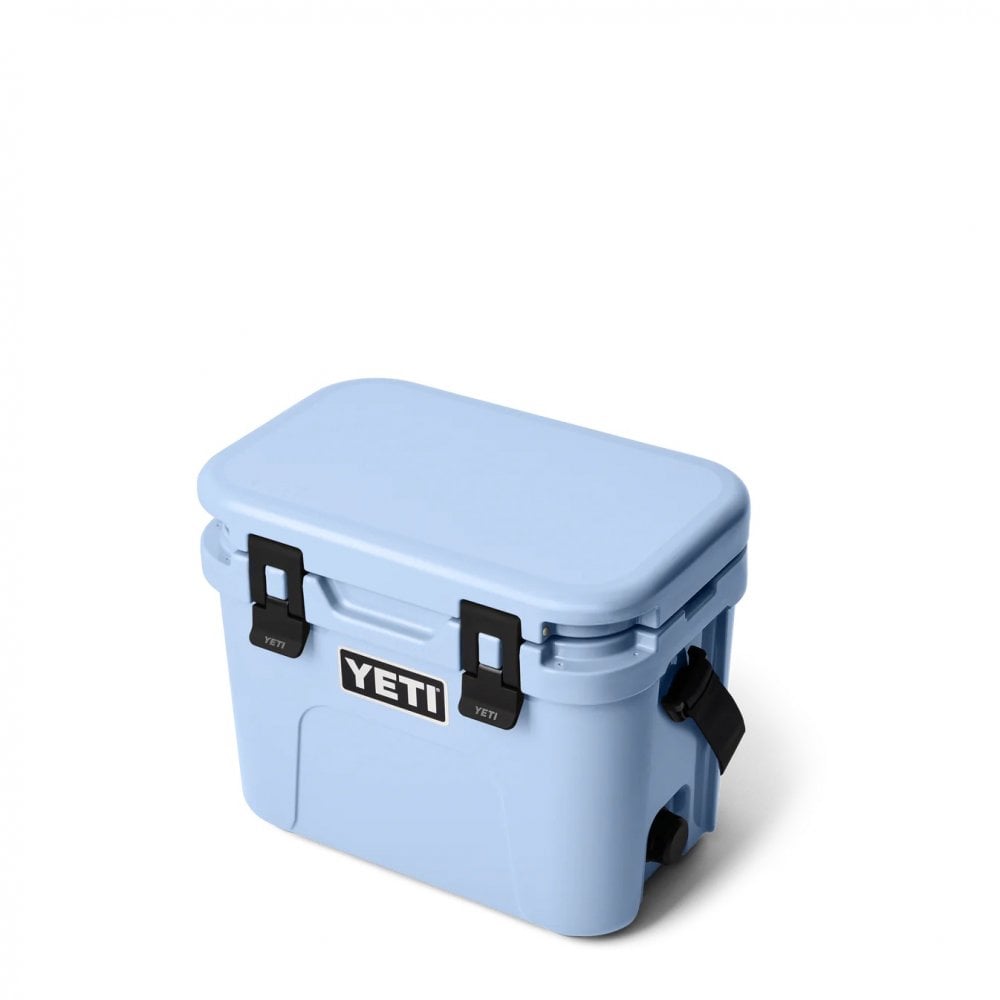 Roadie® 15 Cool Box - Big Sky Blue