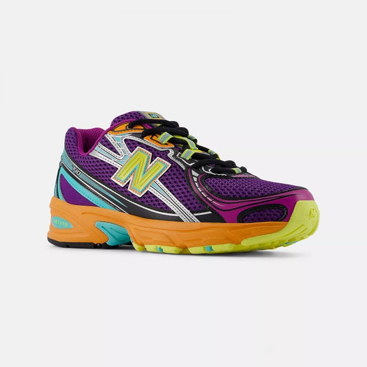 740 Concord Grape / Purple Fuchsia - U740MC2