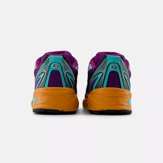 740 Concord Grape / Purple Fuchsia - U740MC2