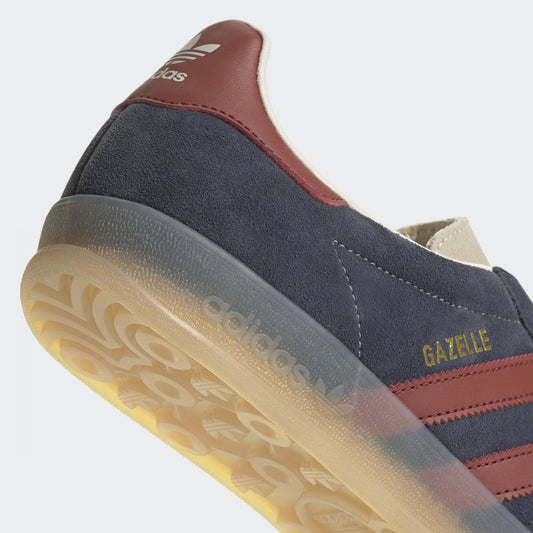Gazelle Indoor - Legend Ink / Preloved Ruby / Wonder White