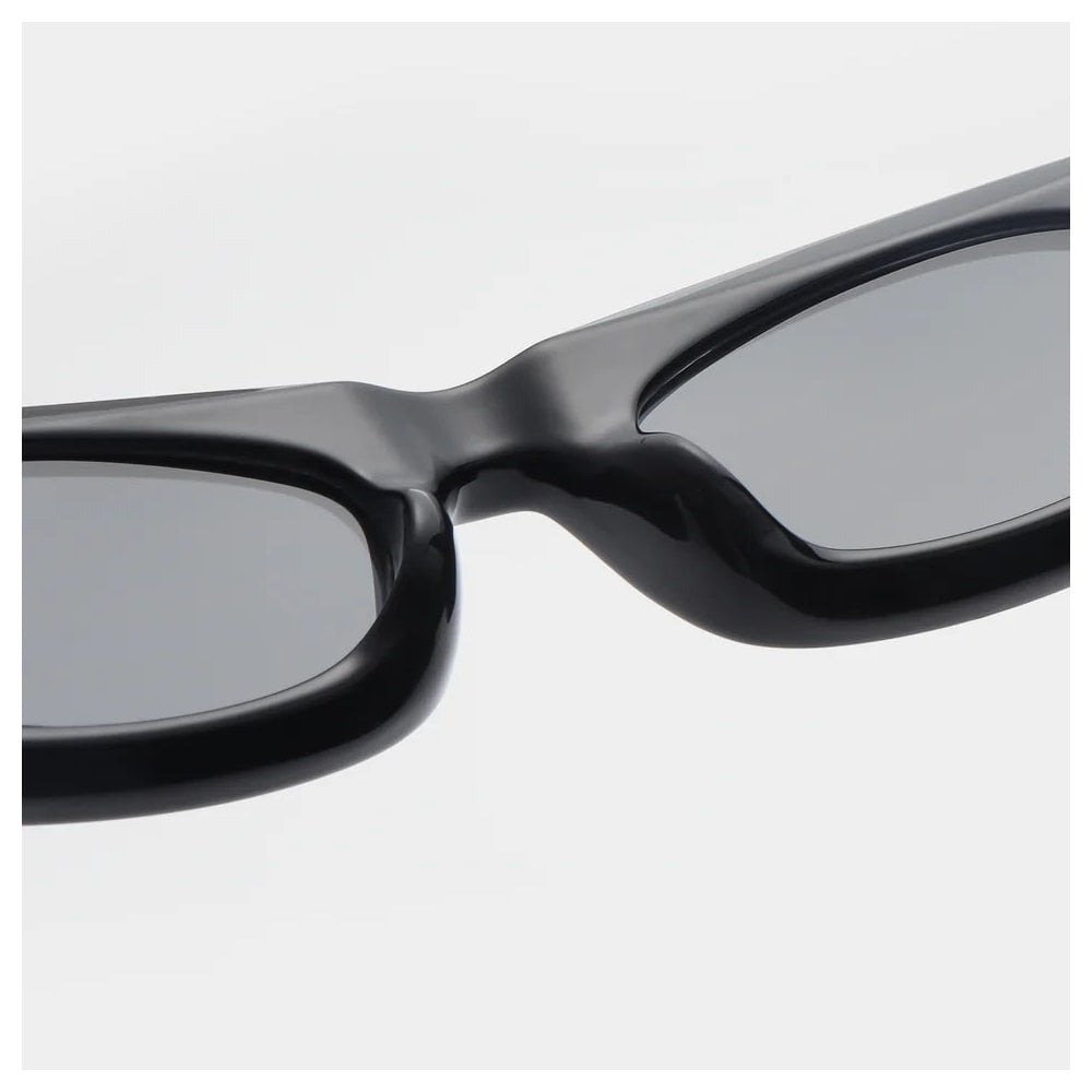 Frida Sunglasses - Black