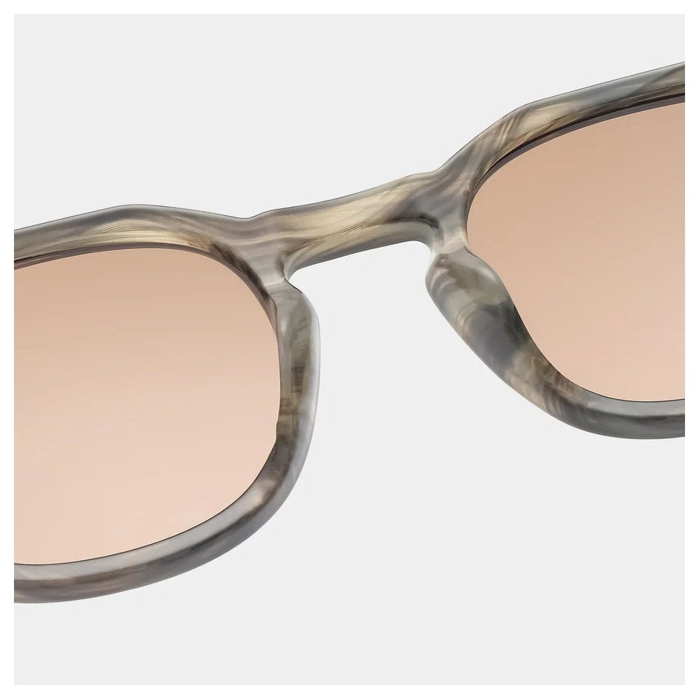 Zan Sunglasses - Striped Horn