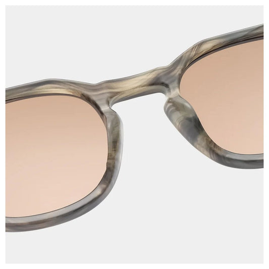 Zan Sunglasses - Striped Horn