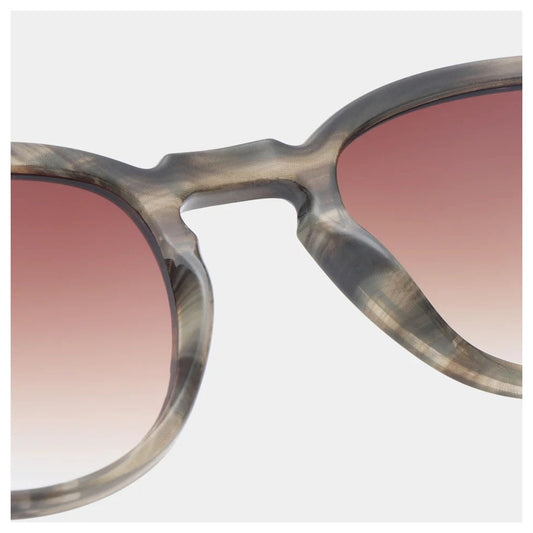 Bate Sunglasses - Striped Horn