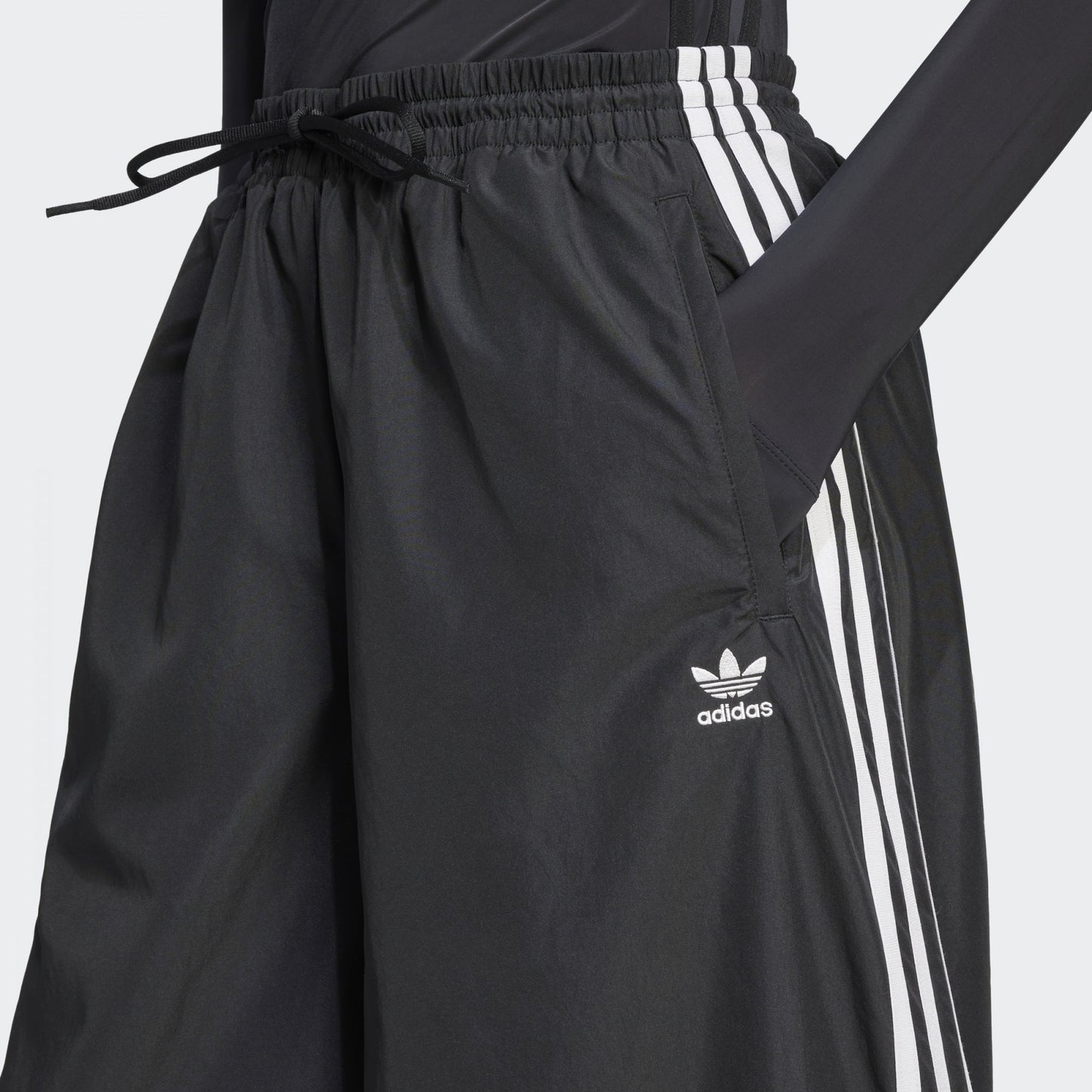 Women's Oversized Track Pant