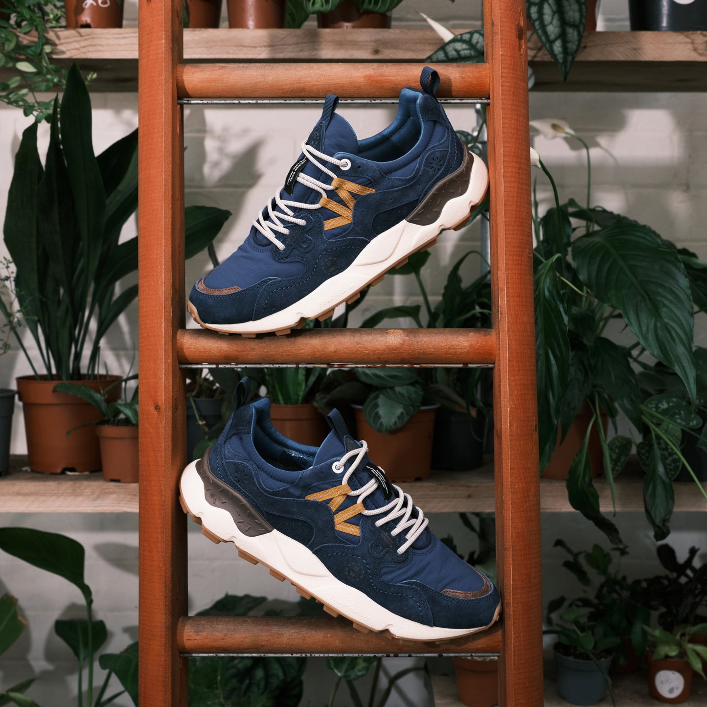 Flower Mountain X Universal Works Yamano 3 Uni. Navy-Brown