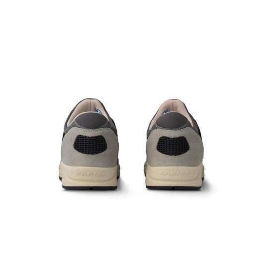 Aria 95 - Dawn Blue / Jet Black
