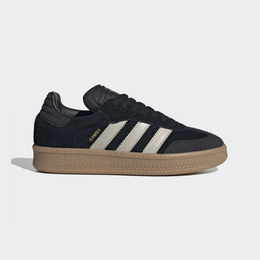 Samba XLG - Core Black / Wonder Aluminium / Gum4