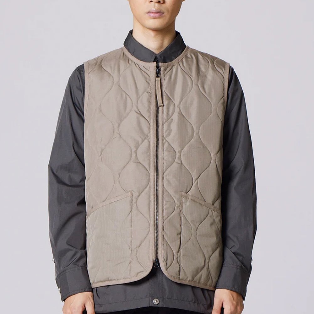 Military Crew Neck W. Zip Down Vest - Light Mocha
