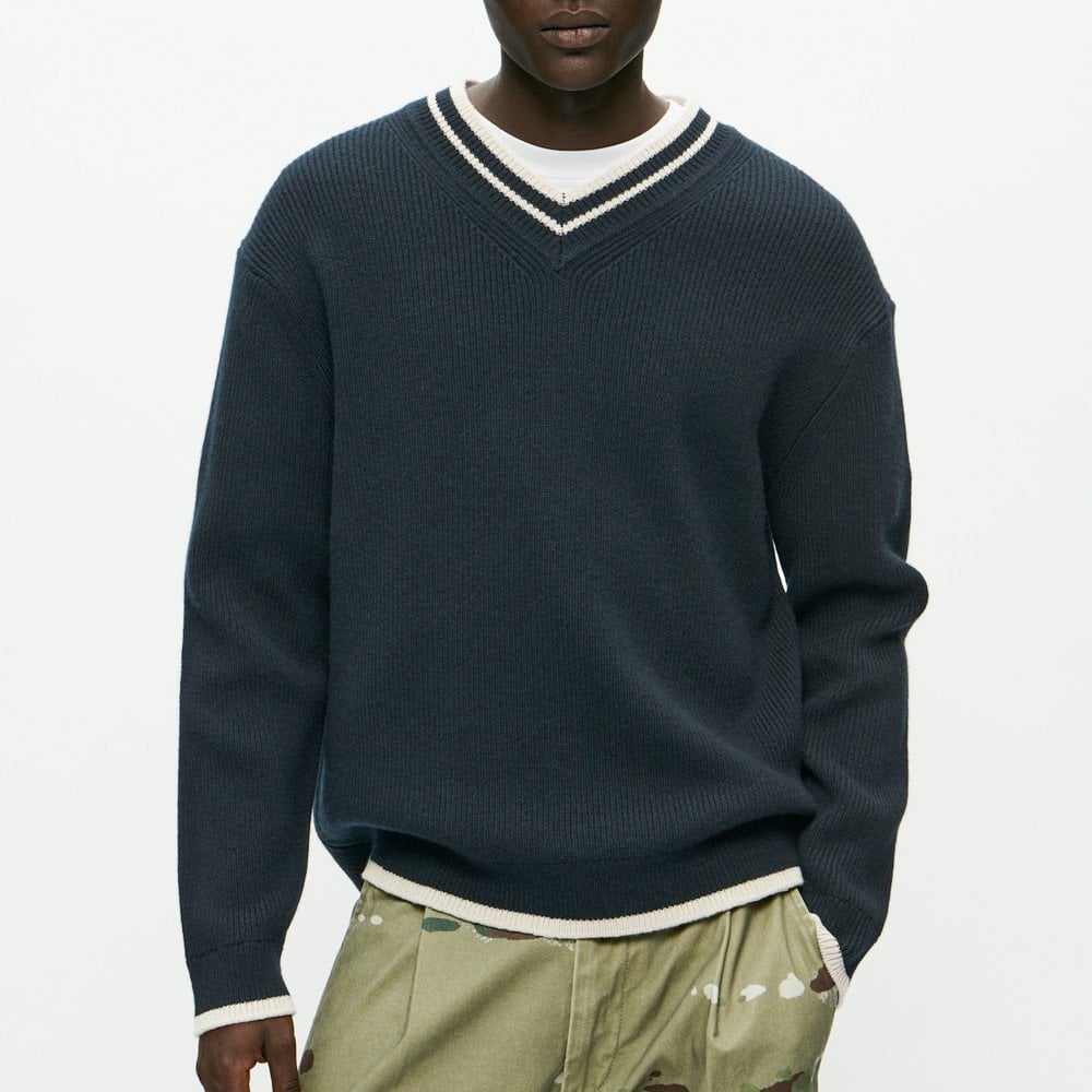 WWCobek V-Neck Pullover