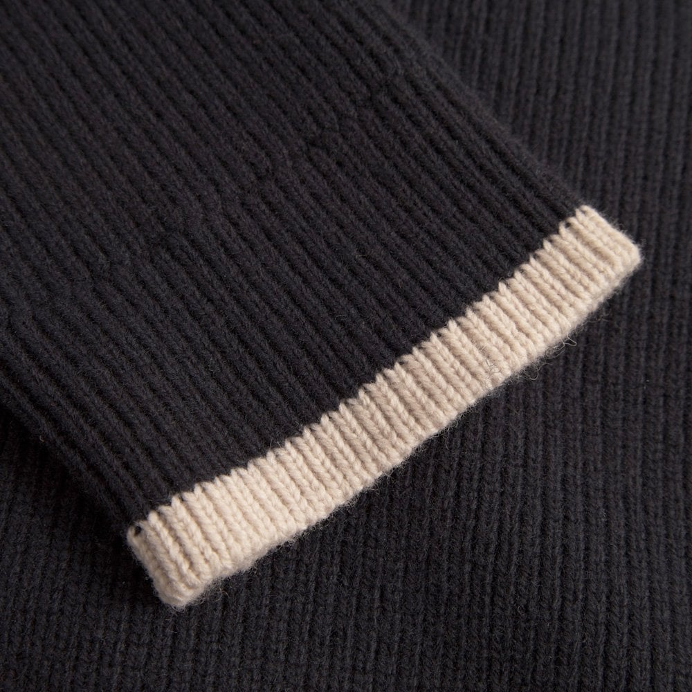 WWCobek V-Neck Pullover