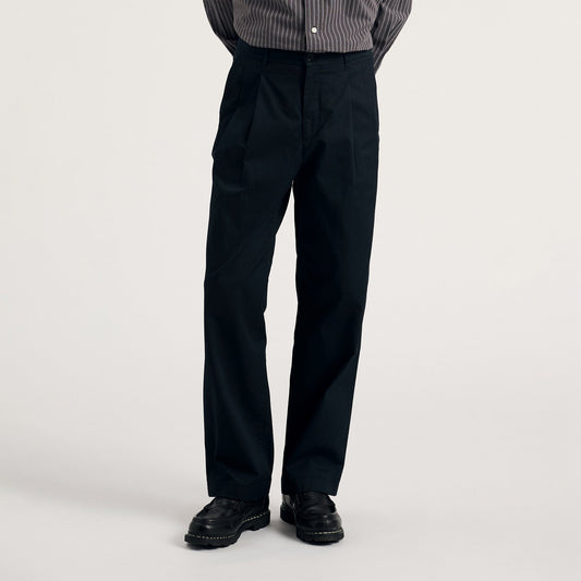 Benn Relaxed Twill Pleated Trouser - Black