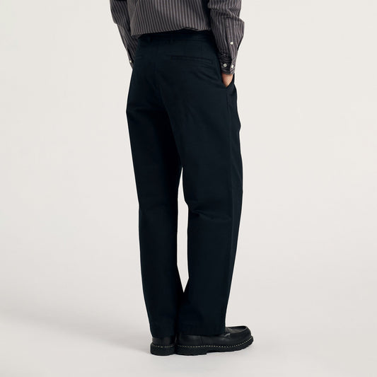 Benn Relaxed Twill Pleated Trouser - Black