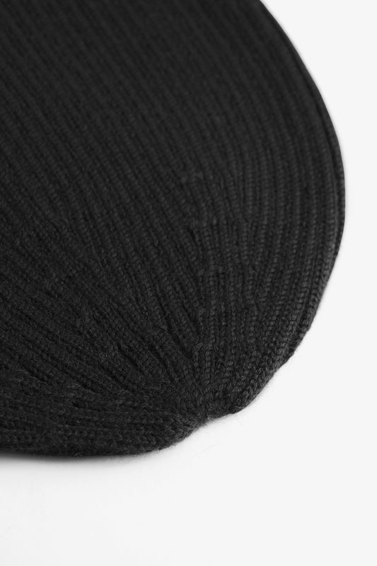Tech Merino Ribbed Beanie - All Black