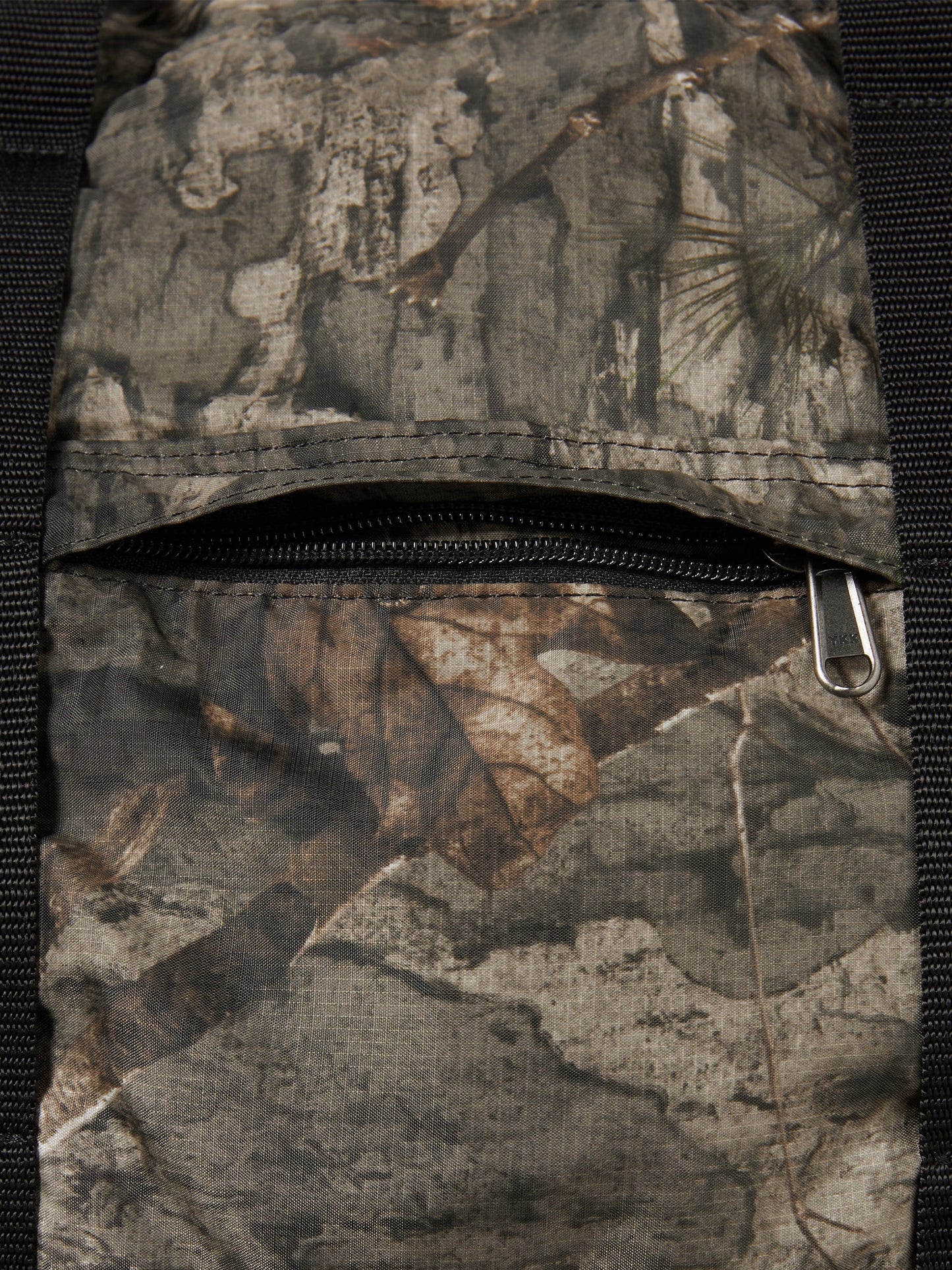 Active Light Duffle Bag - Camo