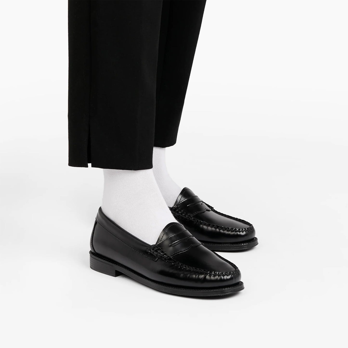Womens Easy Weejuns Penny Loafers - Black Leather