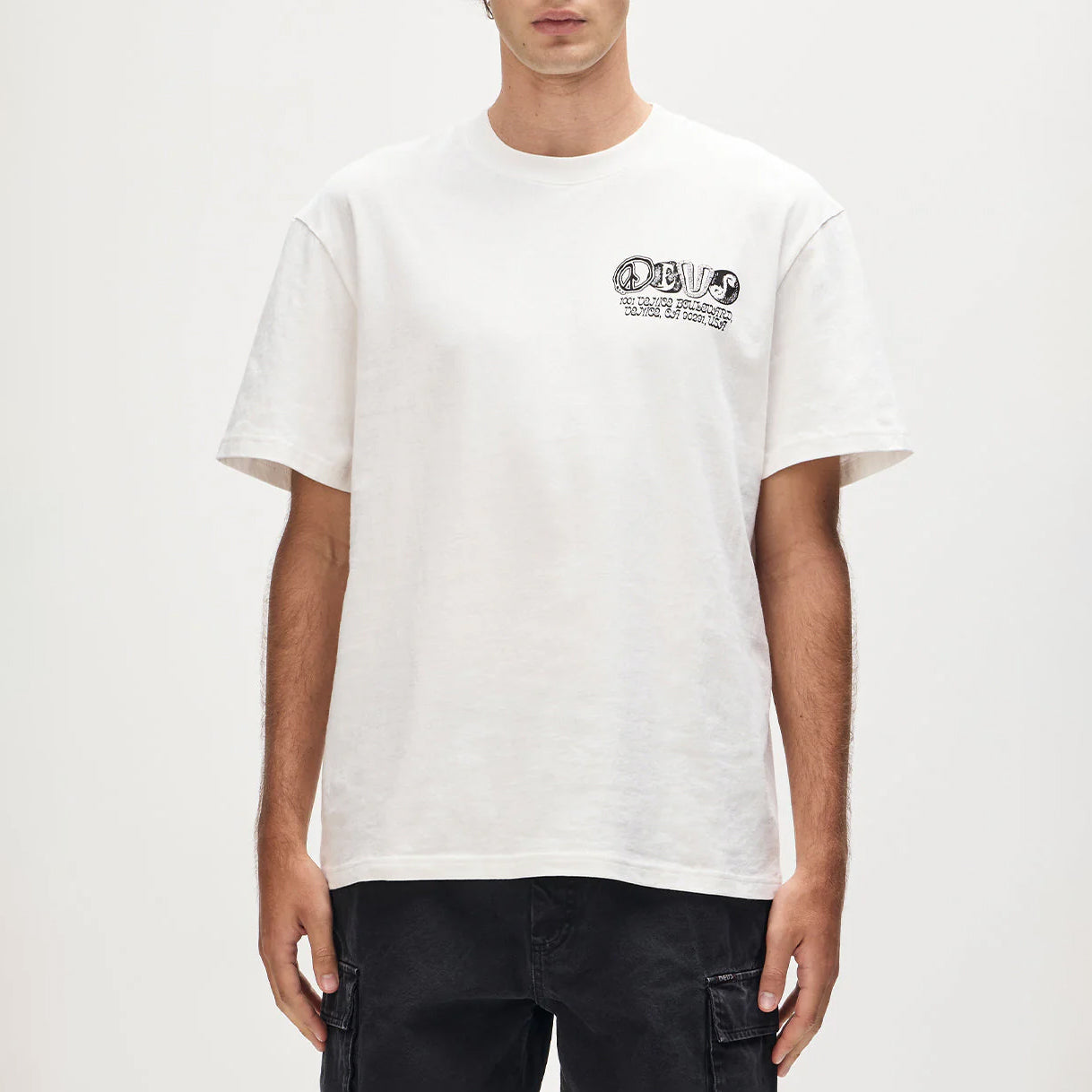 Labyrinth Tee - Vintage White