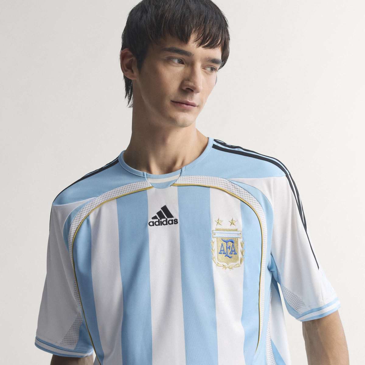 Argentina '06 Home Jersey - White / Clear Blue