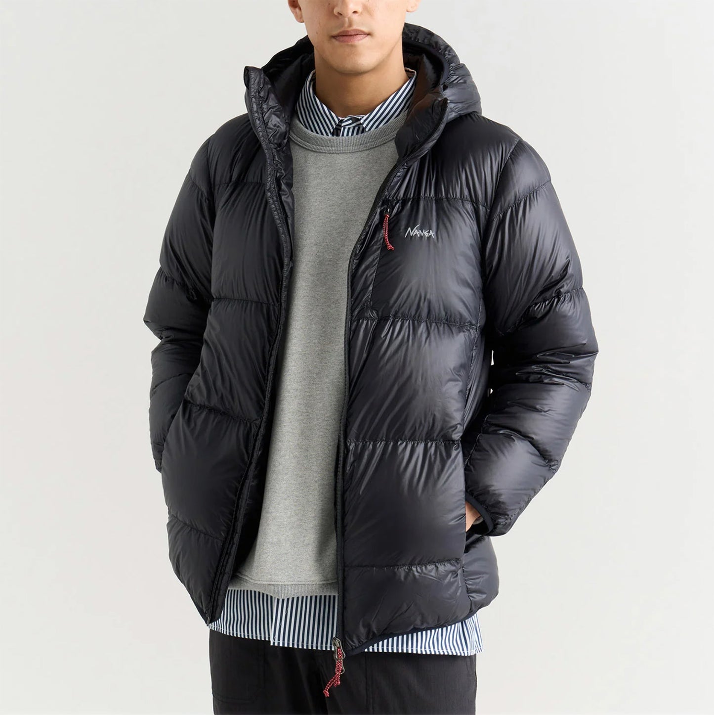 Mountain Lodge Down Hoodie Jacket - Black