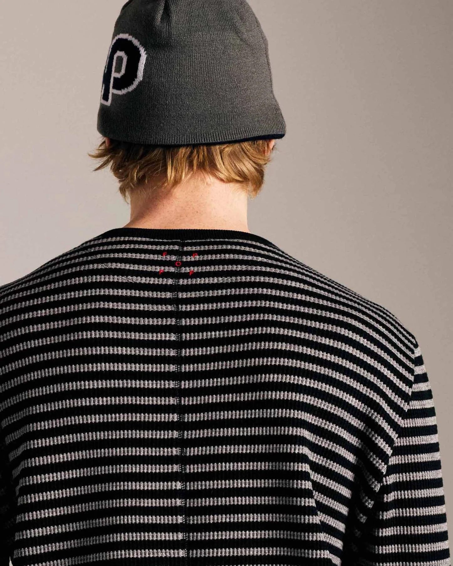 Striped Waffle Crewneck - Grey/Black