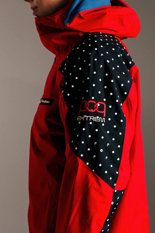 Pop x Berghaus KARA-SU 5000 M - Goji Berry
