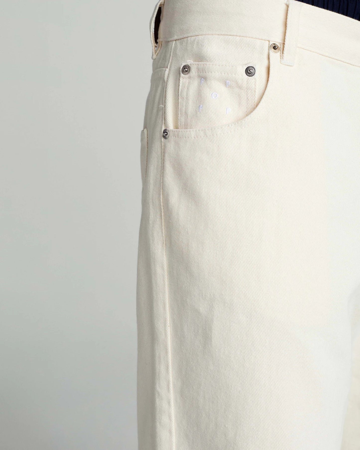 Longer DRS Short - Off White