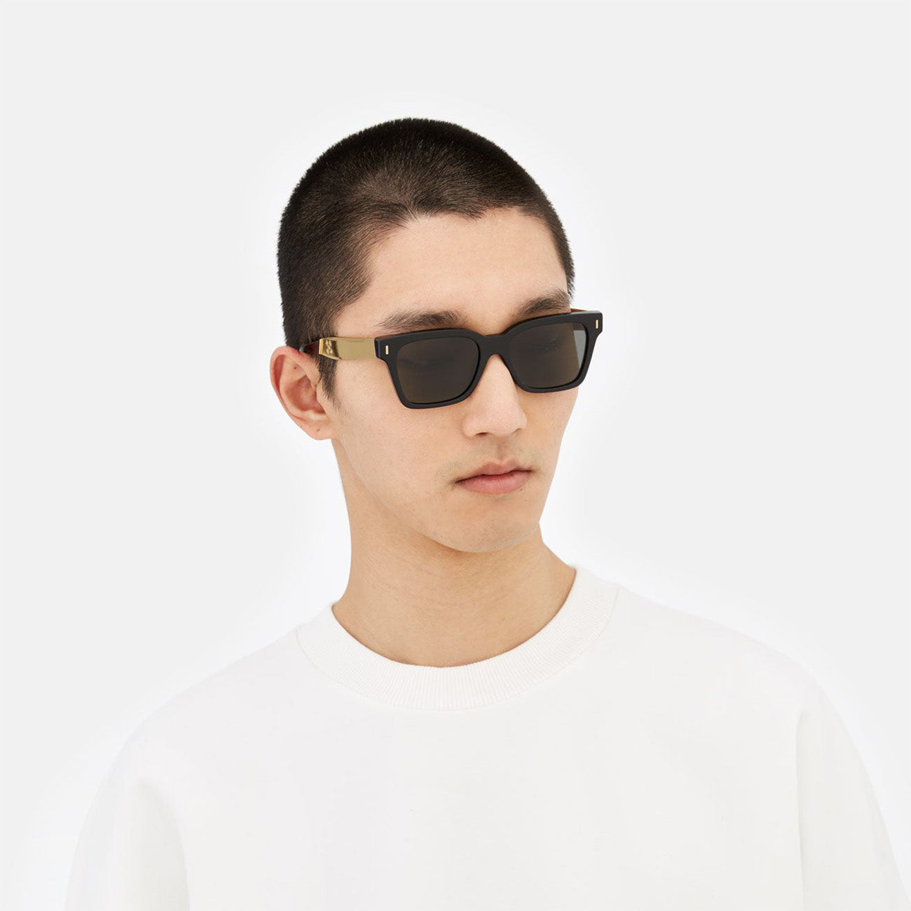 America Francis - Black