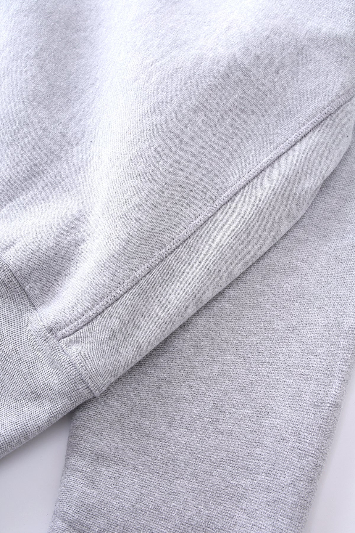Super Weight Crewneck - Heather Grey